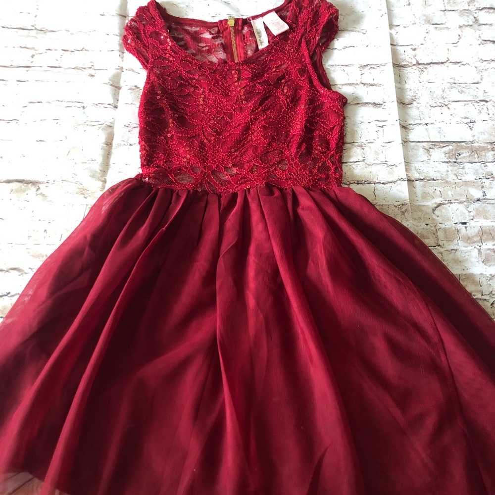 ❤️ Beautiful Red lace party dress